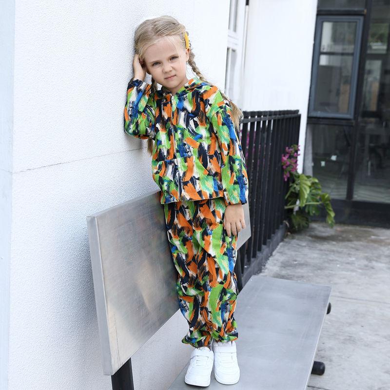 OEM Girls Colorful Printed Fashion Tracksuit 2pcs Child Clothing Set