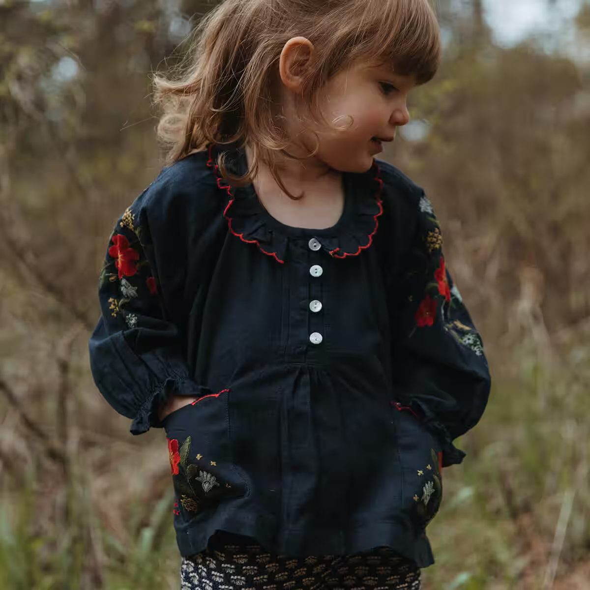 cotton linen placement floral embroidery girl shirt with ruffle neck