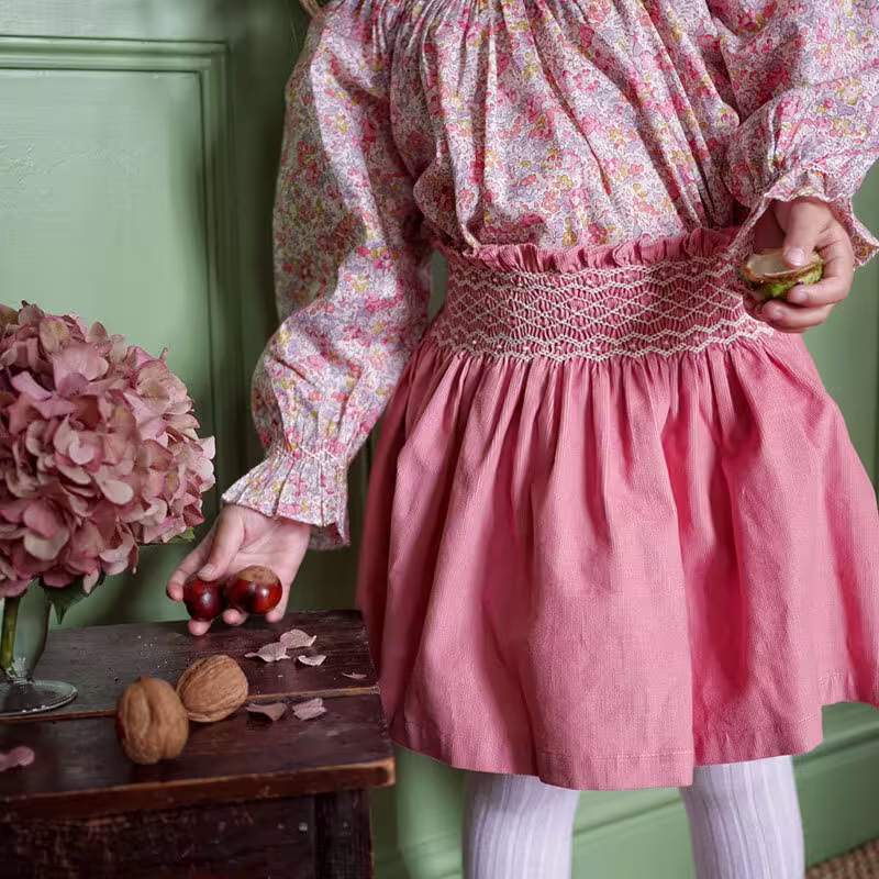 Custom Cotton Thin Corduroy Girl Short Skirts With Hand Smocking
